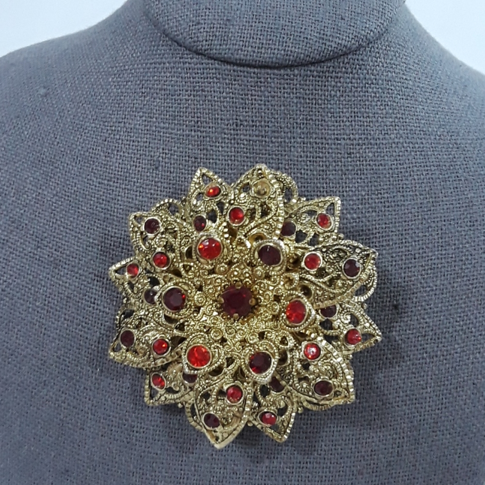 Vintage Filigree Flower with Red Stones Brooch